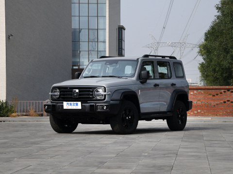 Street light engineering truck, fog cannon truck, sanitation sweeper truck, garbage compression truck, sewage suction tr